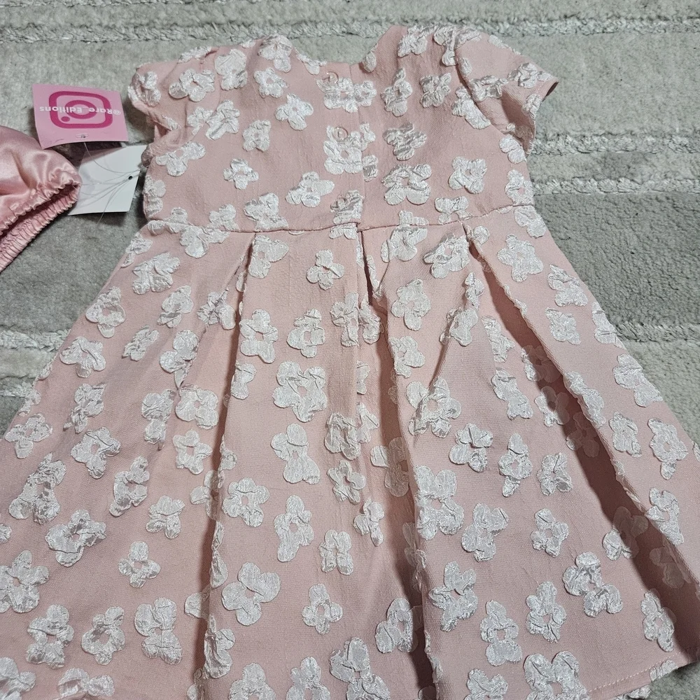 Rare Editions charming pink